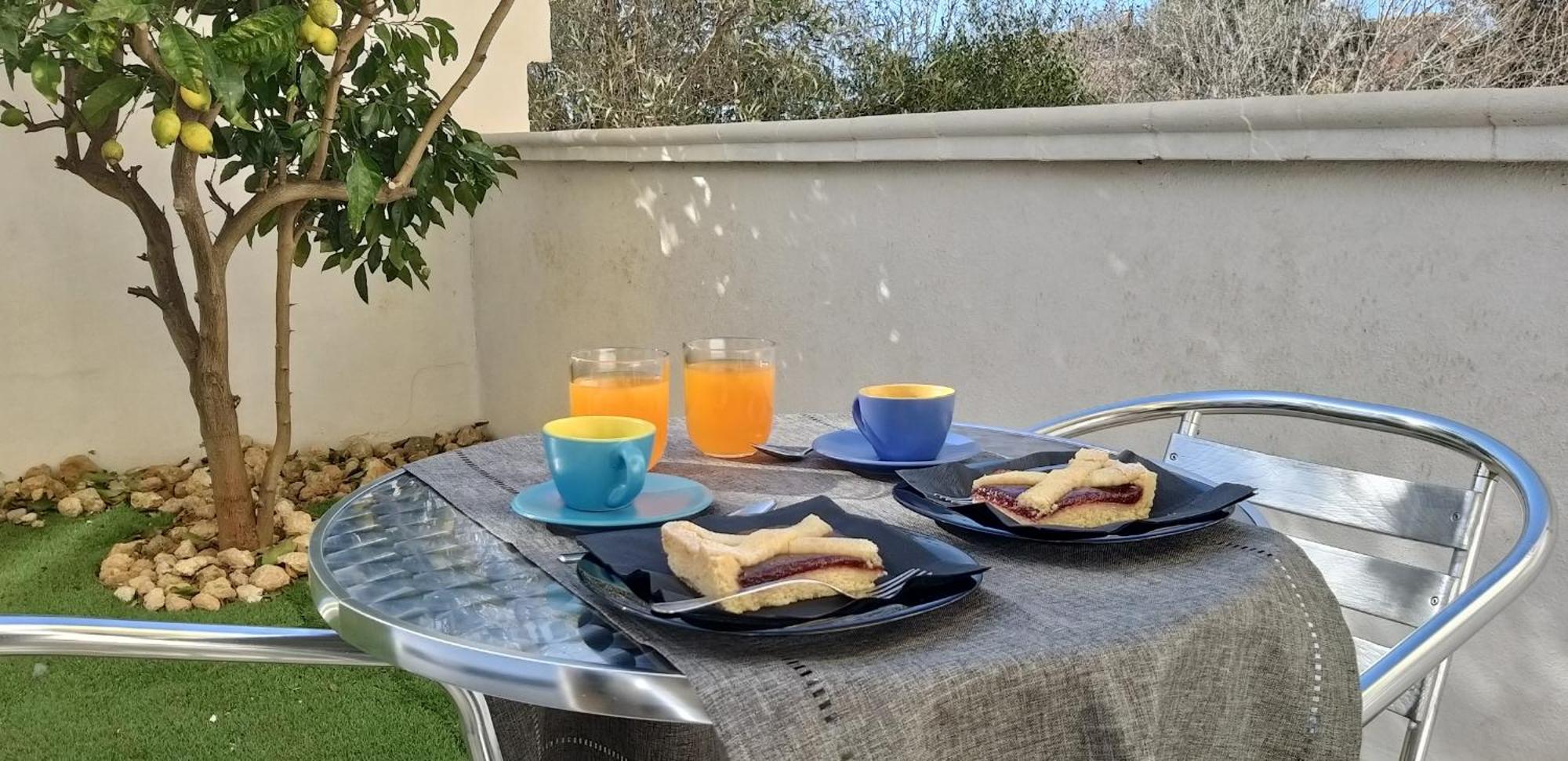 Appartamento Casa Rosy - Stanza privata con bagno esclusivo Porto Torres Esterno foto